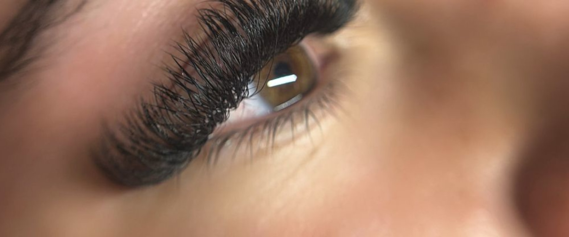 The Ultimate Guide to Lash Extensions in Kalamazoo County, Michigan